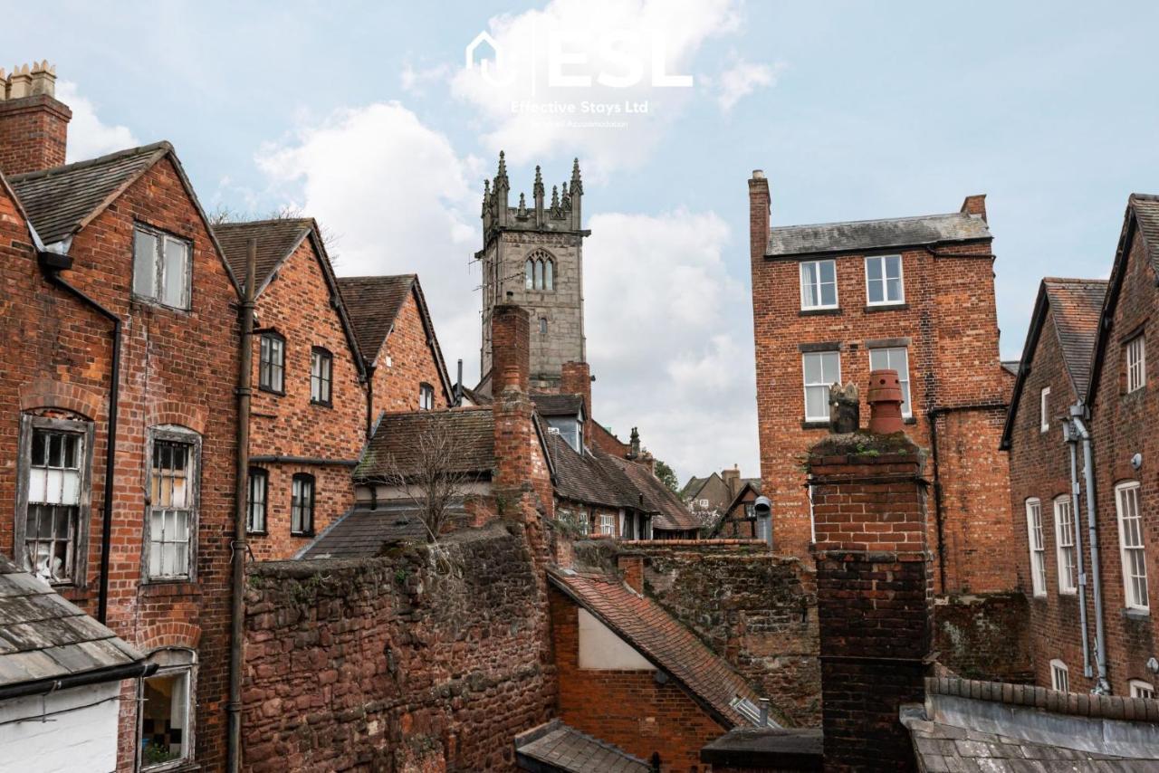 Elegant Apartment On Historic Cobbled High St Shrewsbury Town Centre Eksteriør bilde